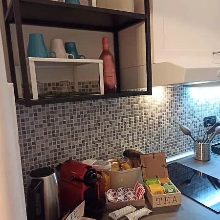 Con Cortile A 30 Mt. Dal Mare Apartamento *